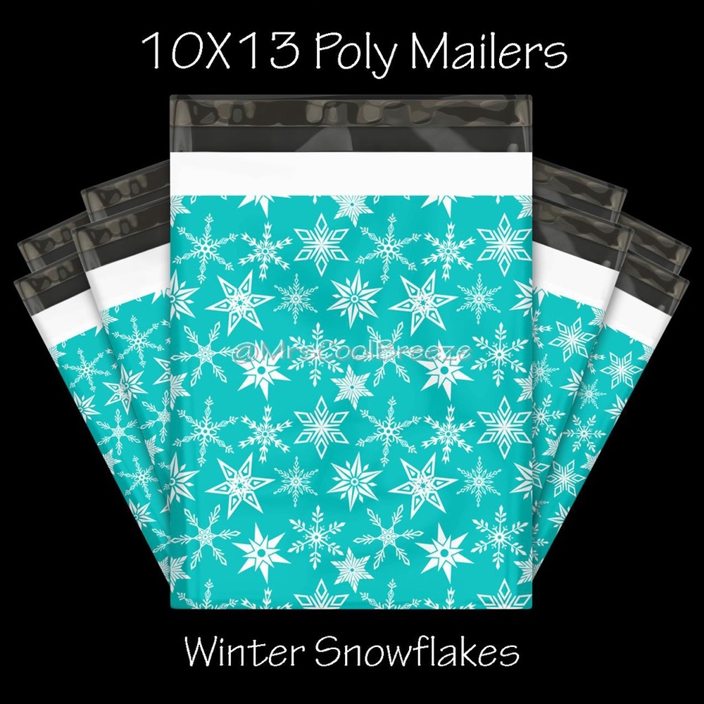 30 ~ 10X13 Snowflake Designer Poly Mailers